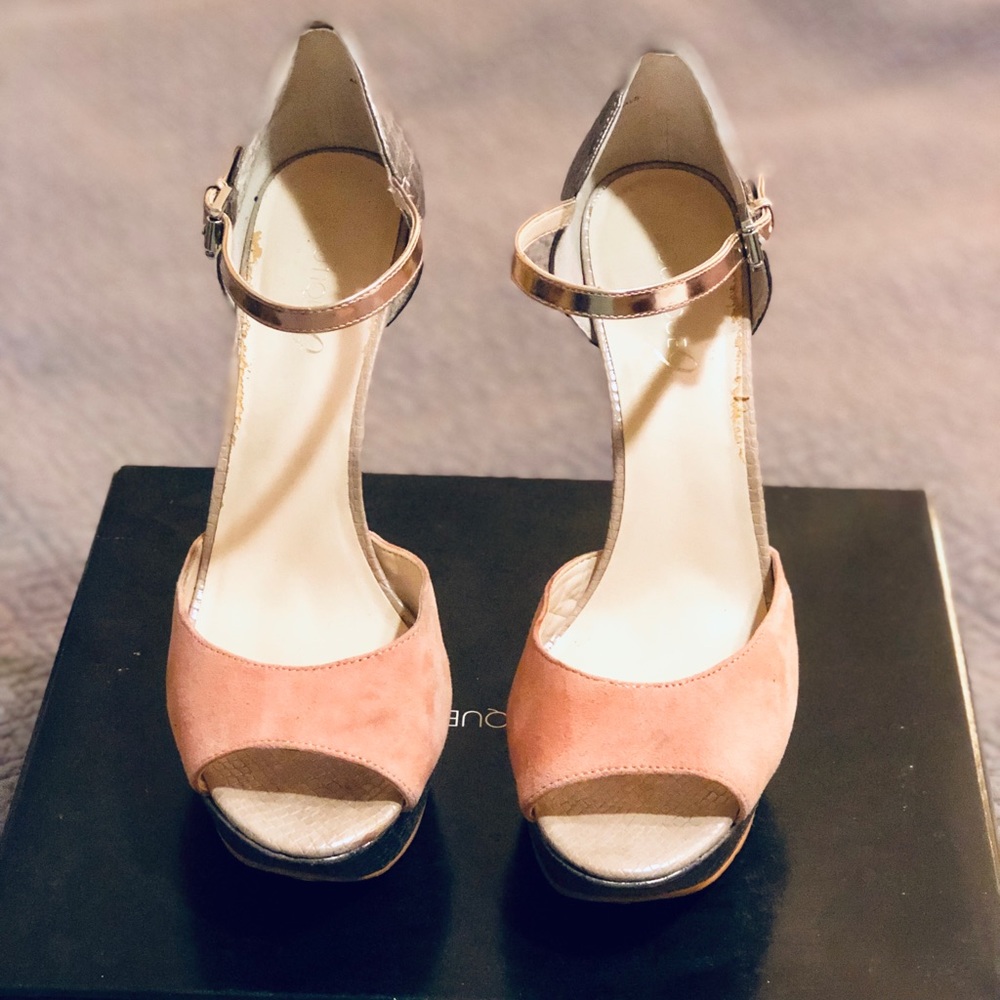 Boutique 9 Block Peep-toe Heels